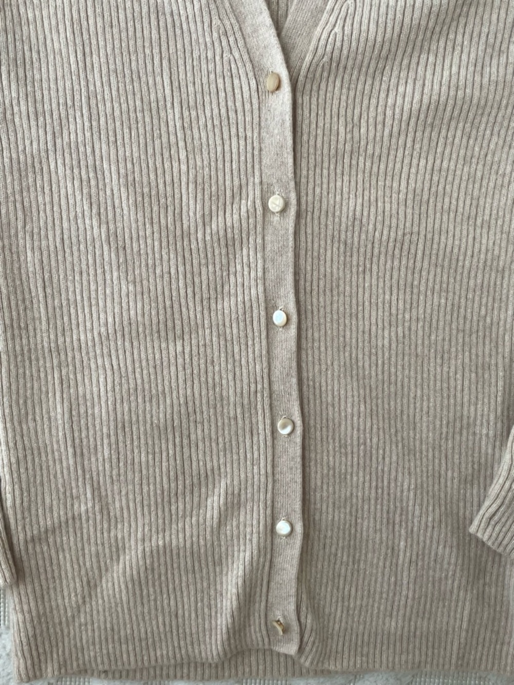 Banana Republic 100% Cashmere Ribbed Cardigan Sweater Beige Button Front Small - Picture 4 of 7